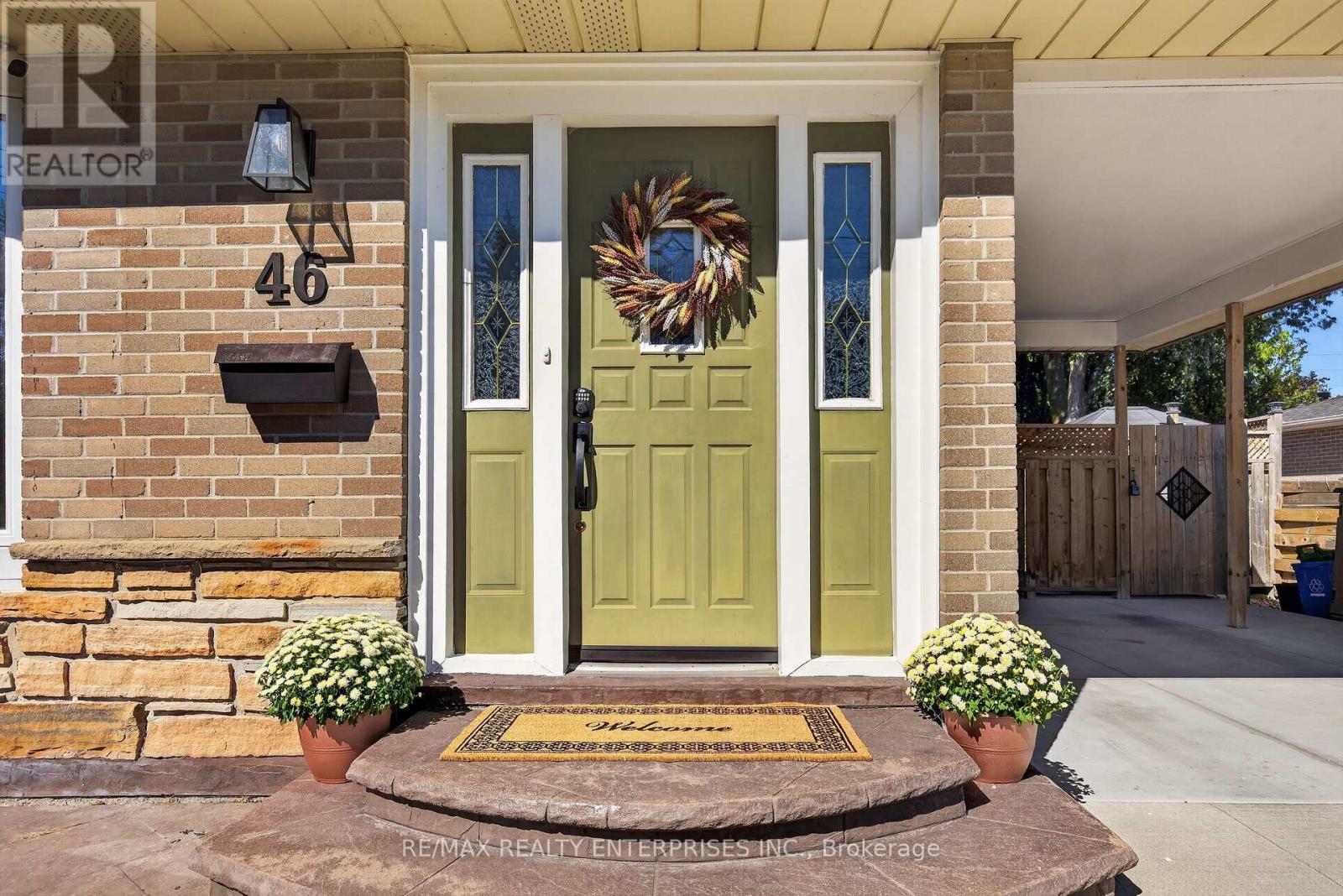 46 MARILYN CRESCENT Halton Hills (Georgetown) Ontario Canada L7G1K4 3