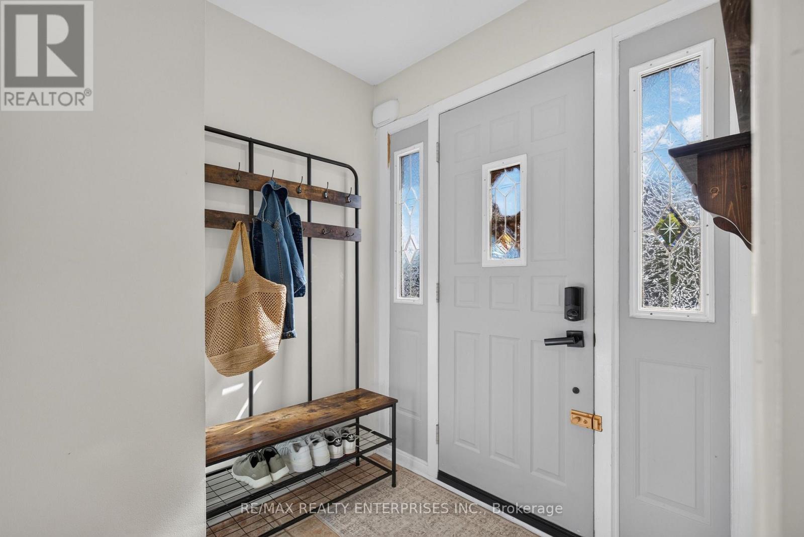 46 MARILYN CRESCENT Halton Hills (Georgetown) Ontario Canada L7G1K4 4