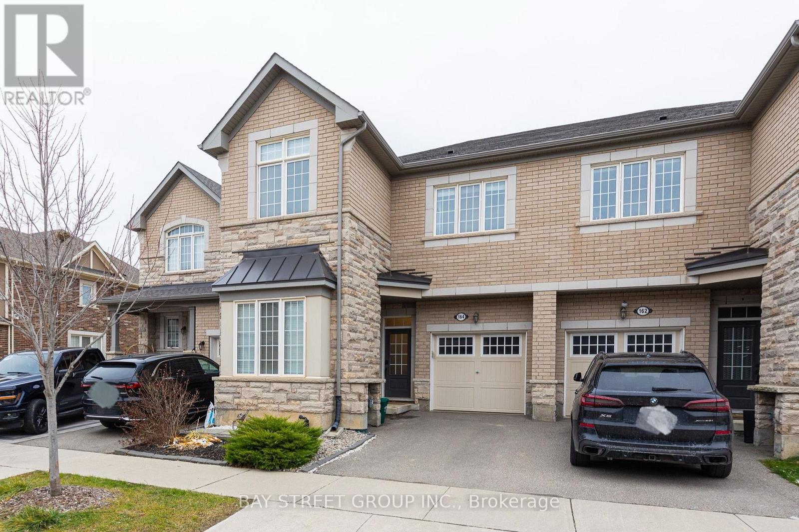 164 Beaveridge Avenue, Oakville (Go Glenorchy), Ontario  L6H 0M6 - Photo 2 - W13861368
