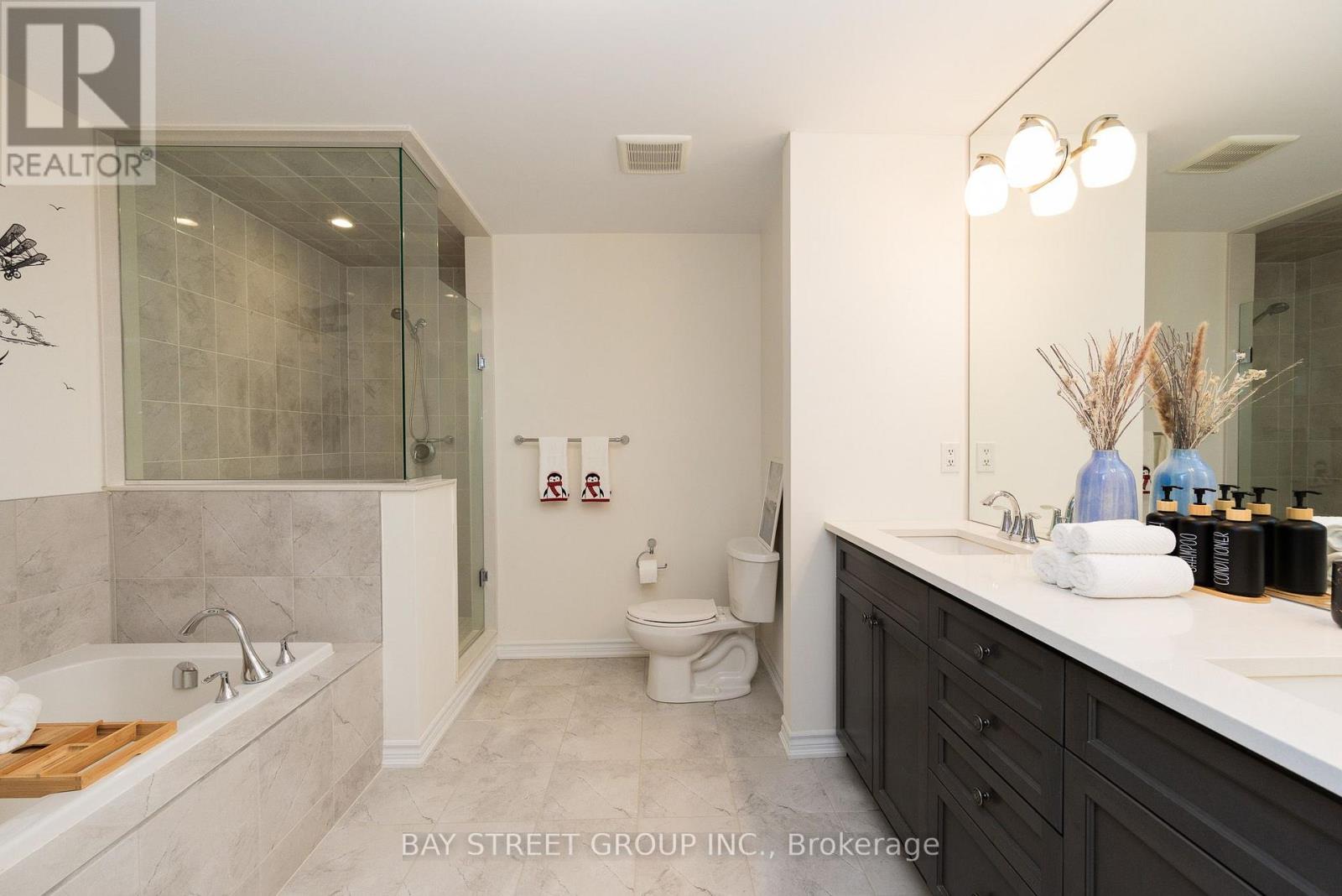164 Beaveridge Avenue, Oakville (Go Glenorchy), Ontario  L6H 0M6 - Photo 22 - W13861368