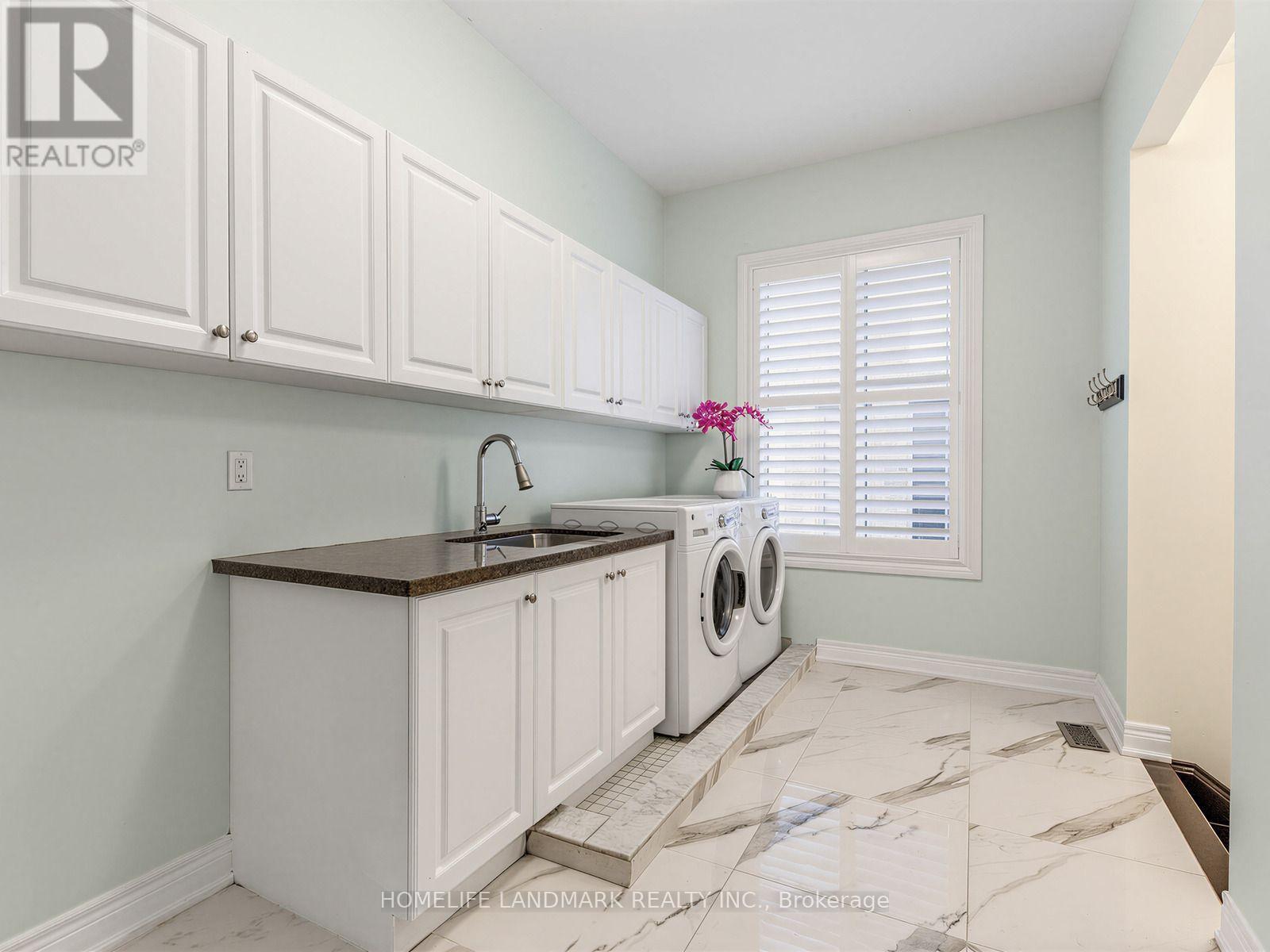 9a Anglin Drive, Richmond Hill, Ontario  L4E 3M5 - Photo 15 - N13861308