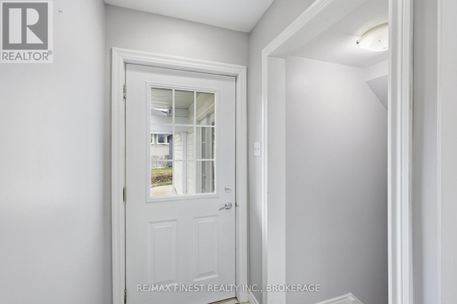18 Stormont Avenue, Kingston, Ontario  K7M 1P1 - Photo 25 - X13861184