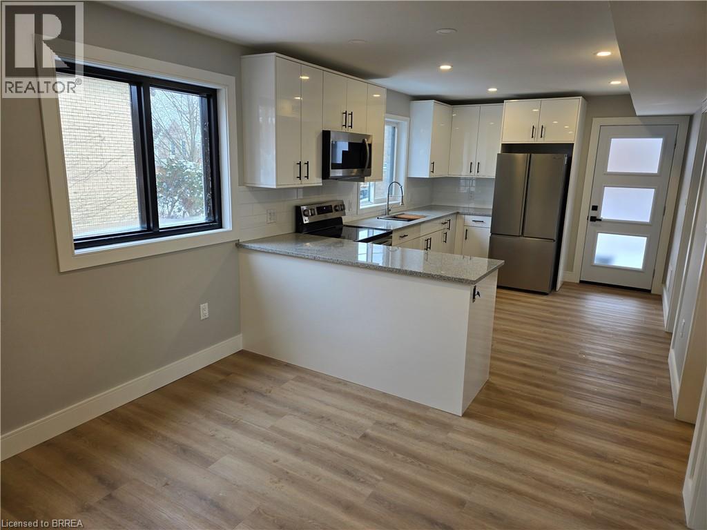 241 Darling Street Unit# 1, Brantford, Ontario  N3S 3X3 - Photo 1 - 40867416