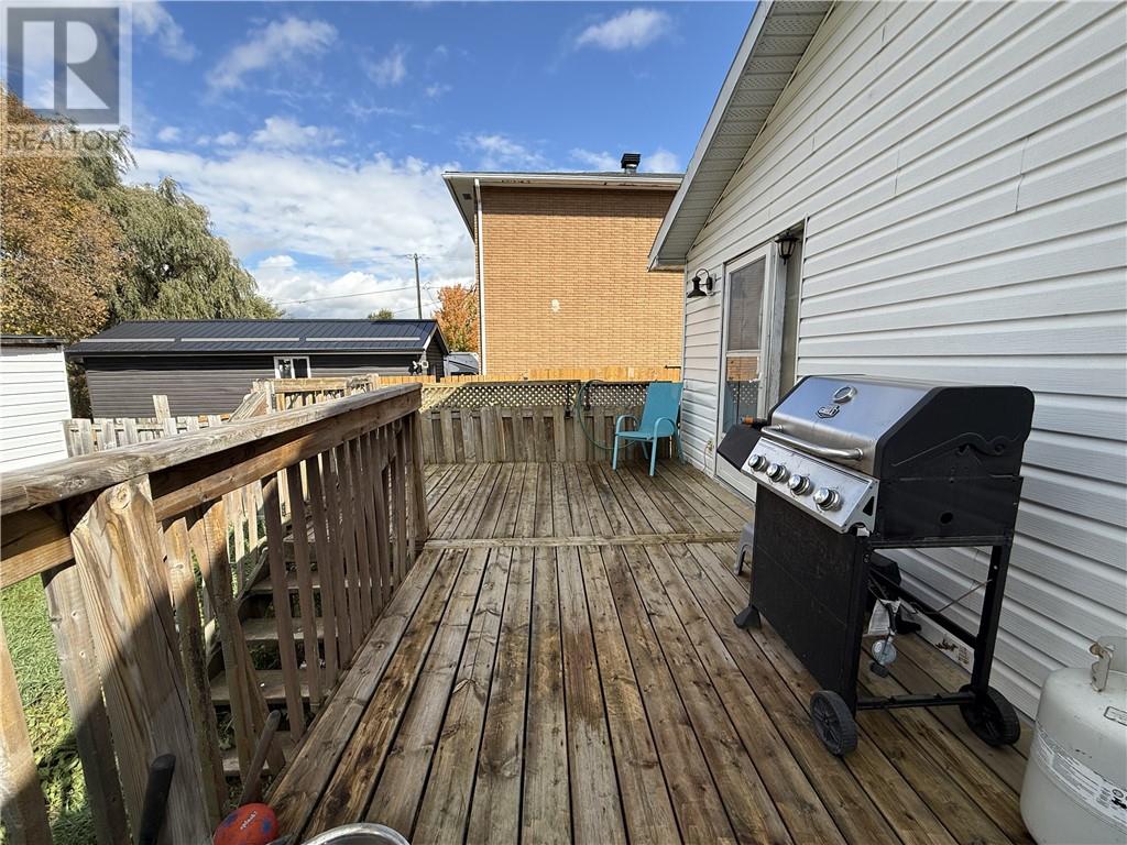 3297 Falconbridge Highway, Garson, Ontario  P3L 1E2 - Photo 19 - 2129016