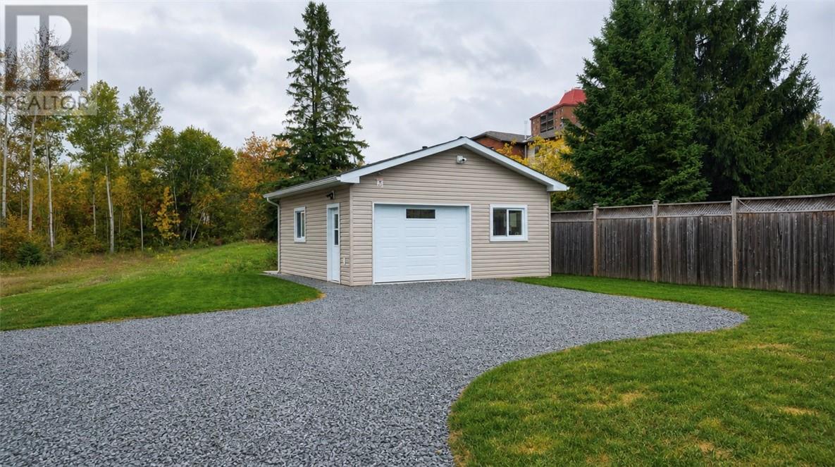 930 Dublin Street, Greater Sudbury, Ontario  P3A 1R6 - Photo 29 - 2130767