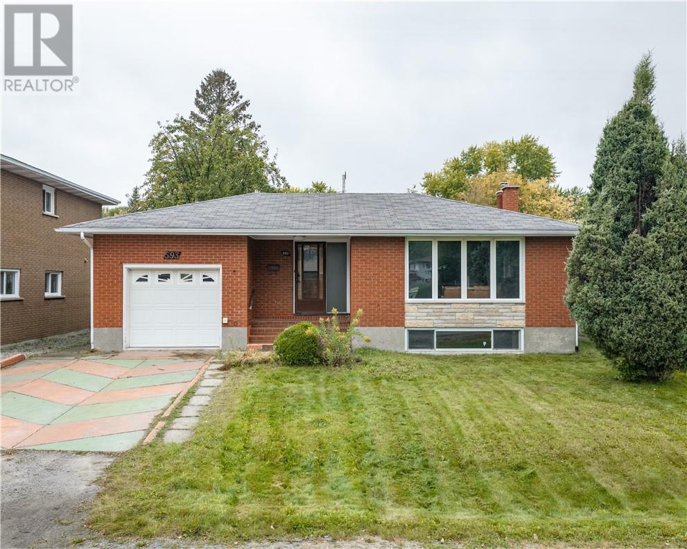 593 Danforth Avenue, Sudbury, Ontario  P3A 3Y3 - Photo 1 - 2130756