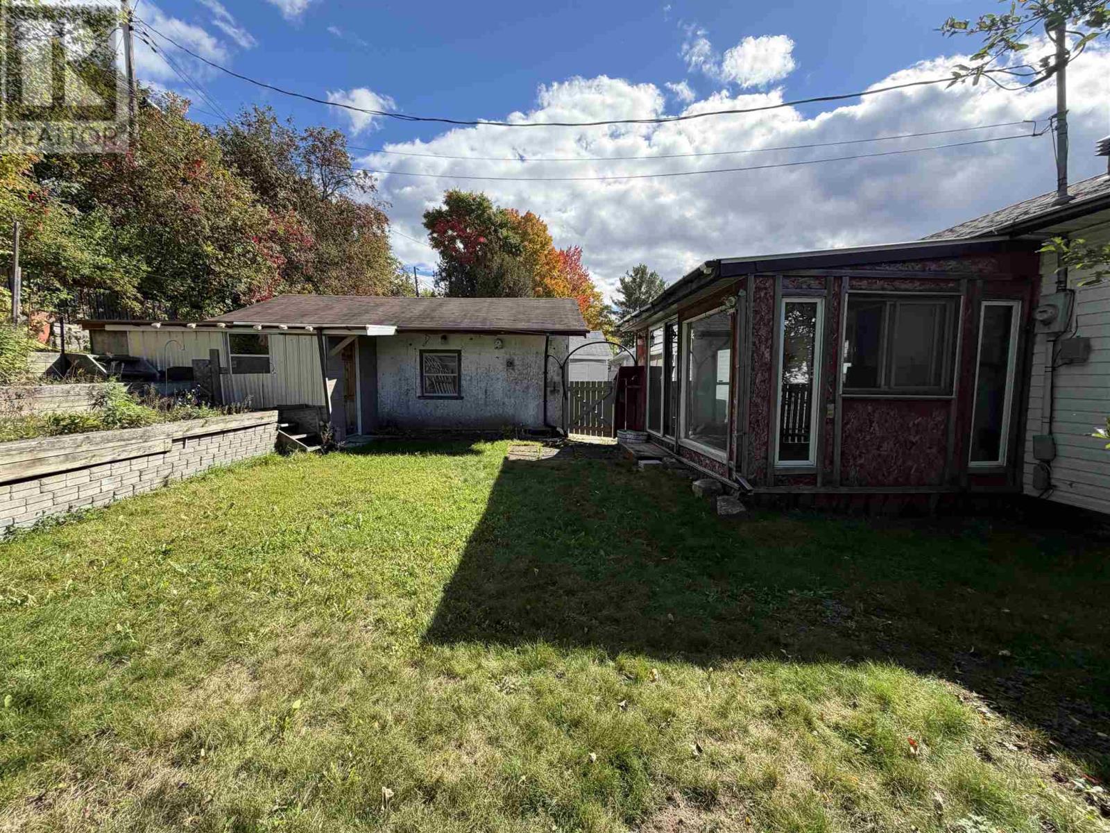 17 Brown Rd, Elliot Lake, Ontario  P5A 1K2 - Photo 26 - SM262754