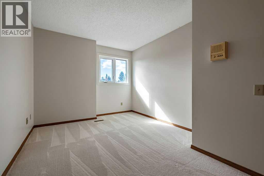 56 Bernard Way NW