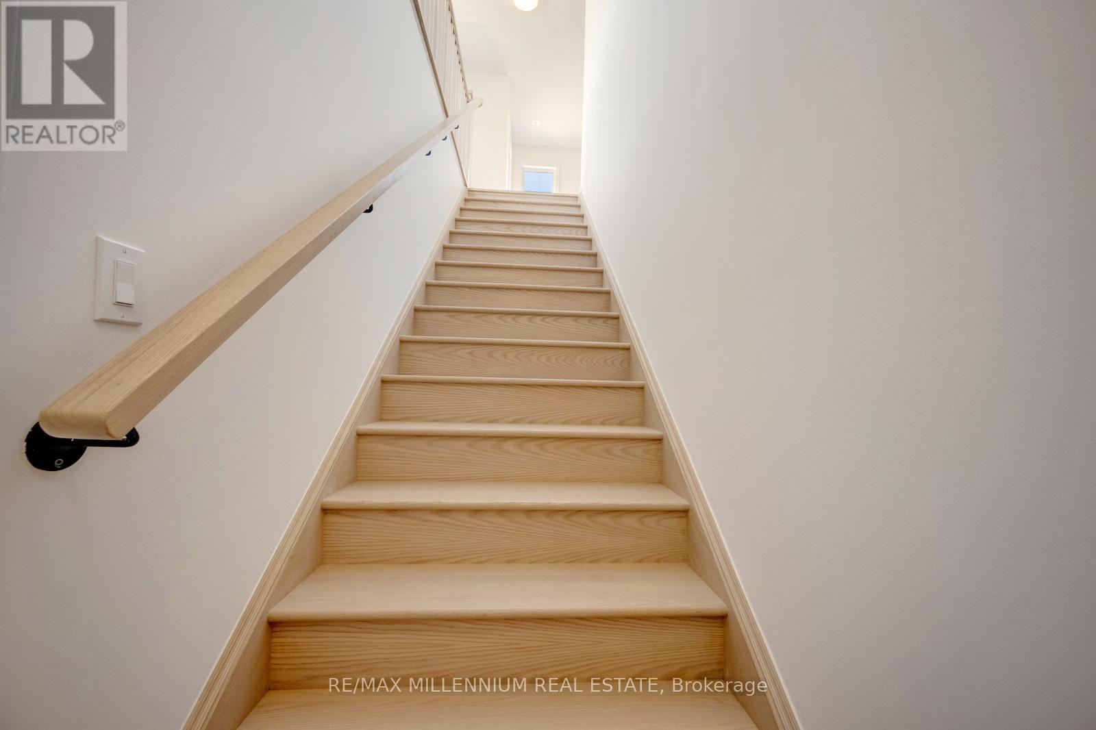 Upper - 36 Thornbird Crescent, Brampton, Ontario  L7A 0B8 - Photo 15 - W13665762