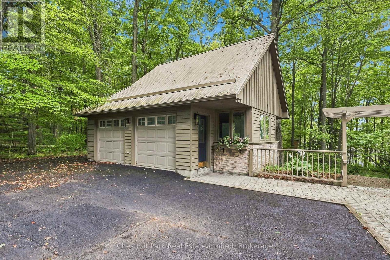 26 Benham Place Road, Prince Edward County, Ontario K0K 2T0 - Photo 3 - X13861408