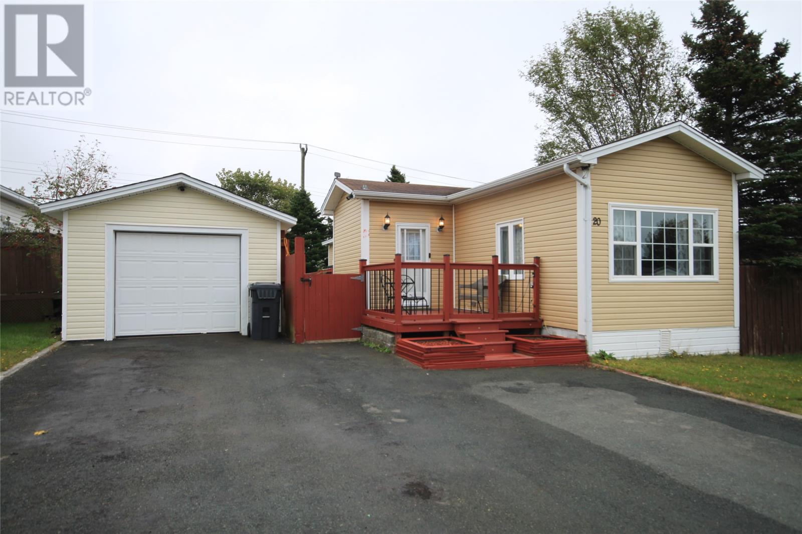 20 Evergreen Drive, Paradise