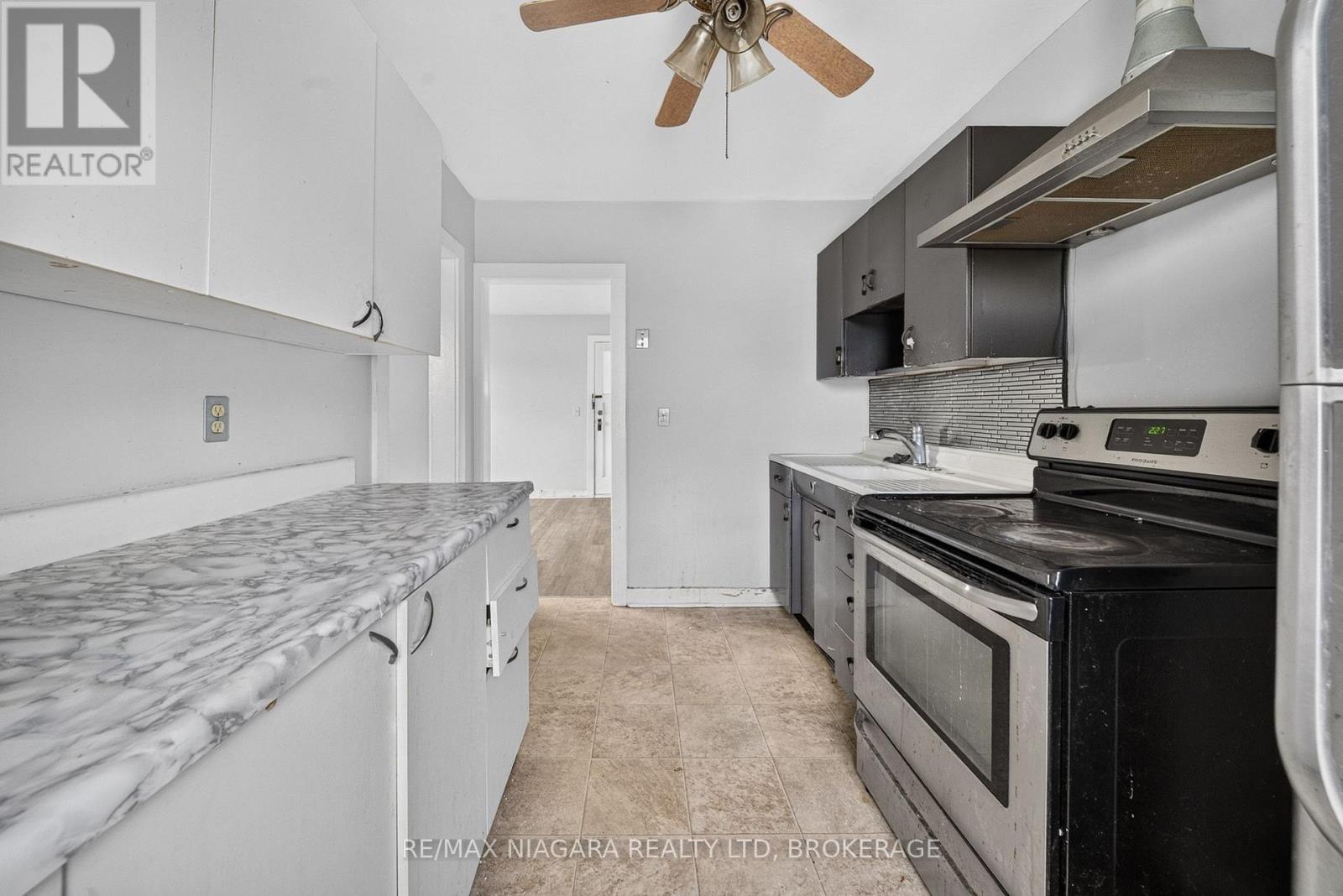 6520 Barker Street, Niagara Falls, Ontario  L2G 1Y7 - Photo 32 - X13855478
