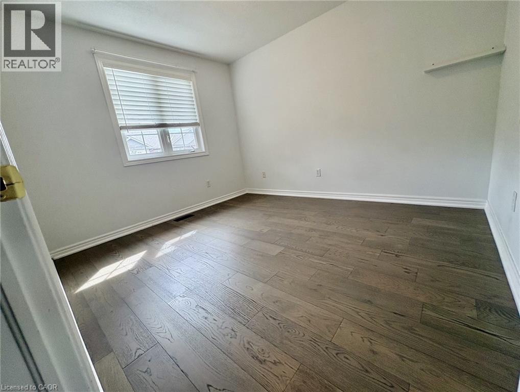 5325 Applegarth Drive, Burlington, Ontario  L7L 6V3 - Photo 19 - 40867817