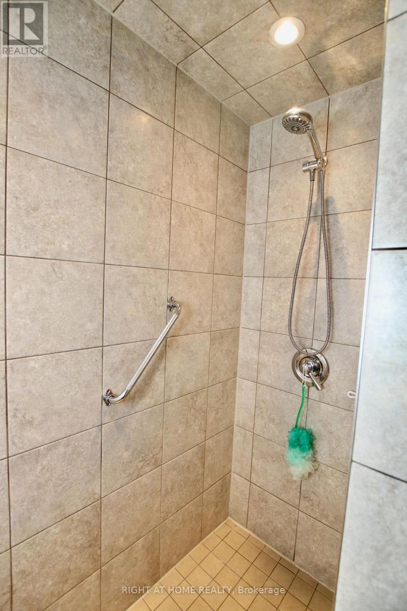 301 - 2 Warner Street, Russell, Ontario  K4R 0B5 - Photo 31 - X13861464