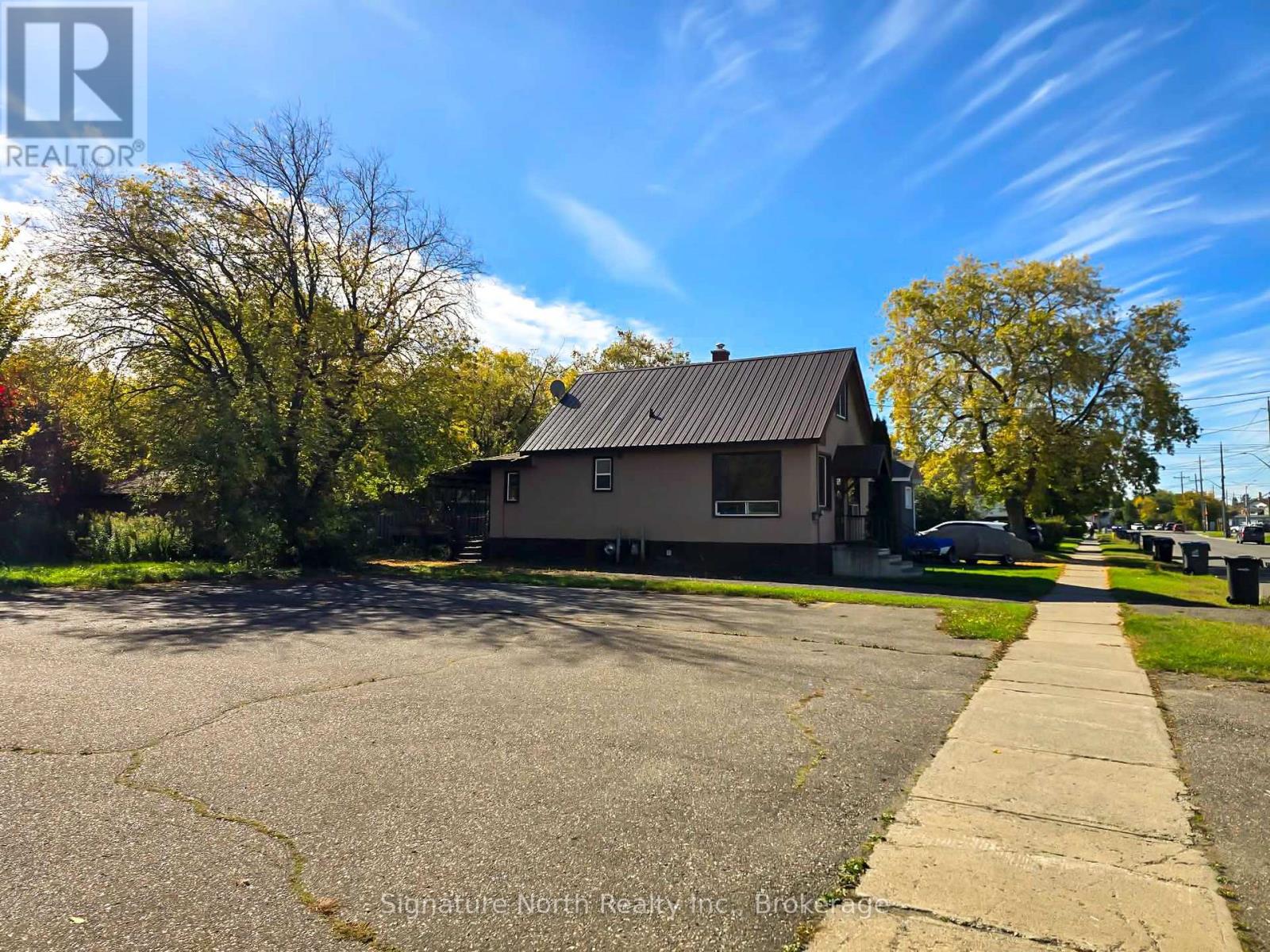 414 Northern Avenue, Thunder Bay, Ontario  P7C 2V6 - Photo 3 - X13861504