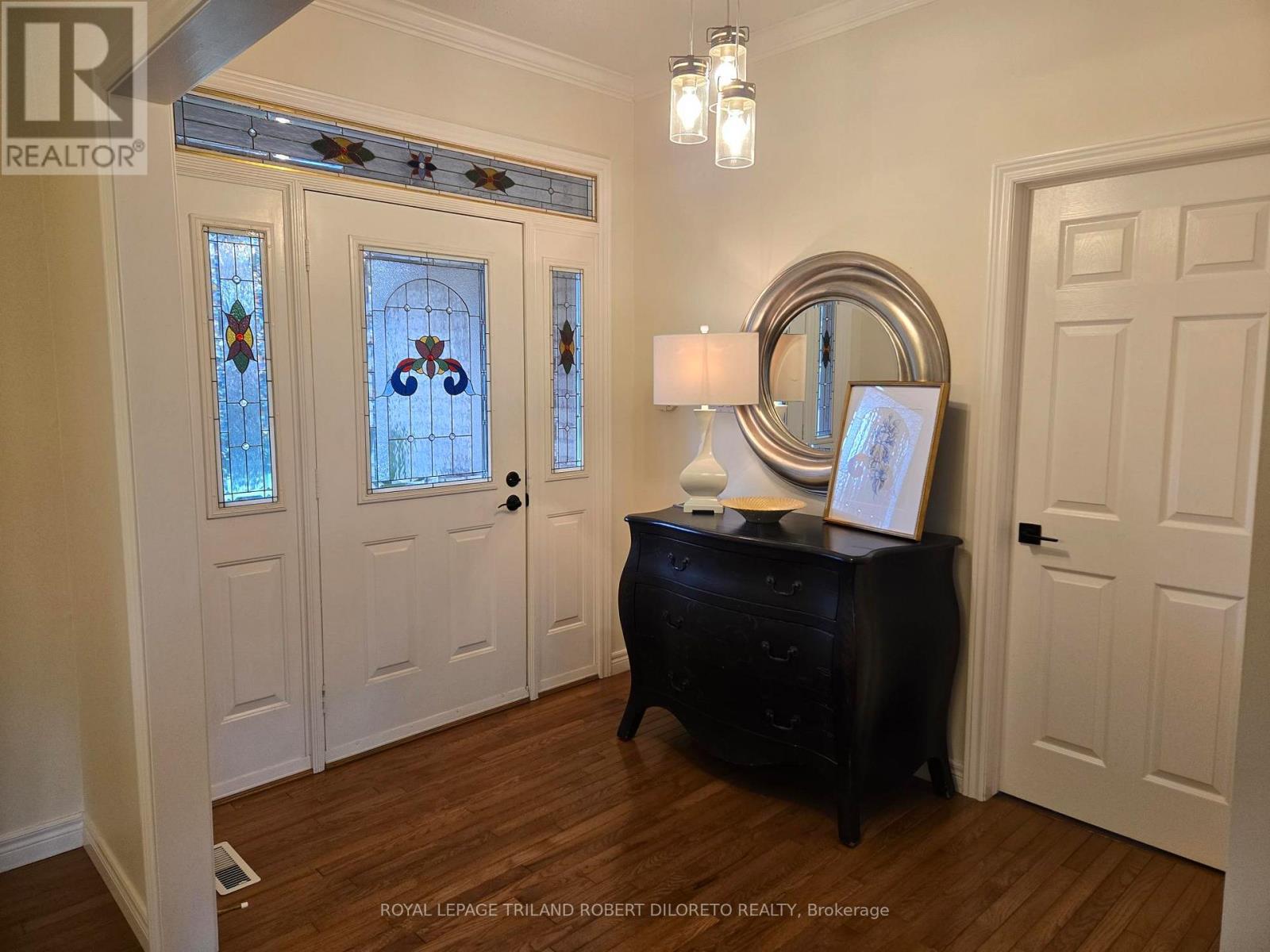 19 Woodland Drive, Middlesex Centre, Ontario  N0L 1R0 - Photo 12 - X13740472