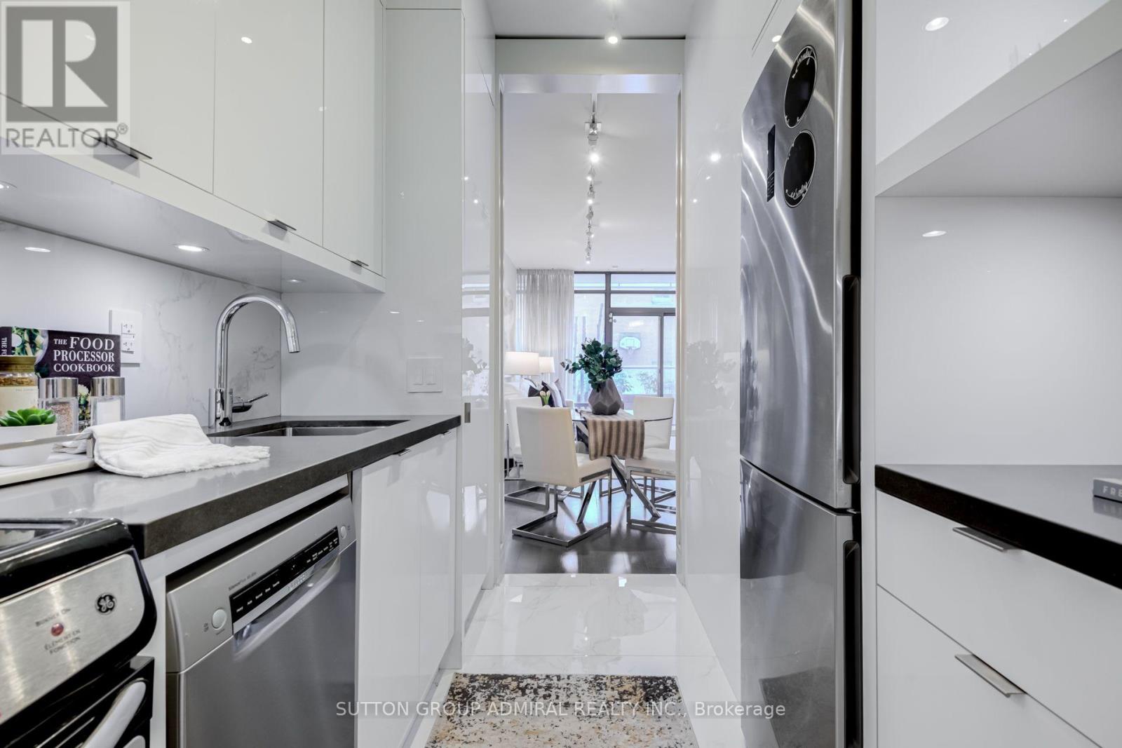 104 - 21 Scollard Street, Toronto, Ontario  M5R 1G1 - Photo 25 - C13861382