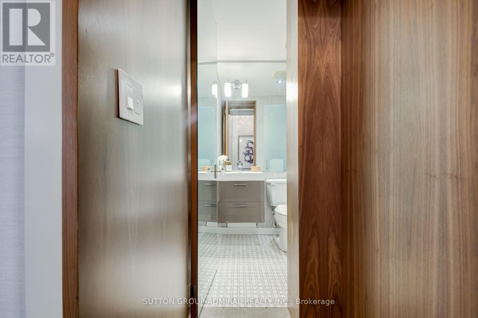 104 - 21 Scollard Street, Toronto, Ontario  M5R 1G1 - Photo 33 - C13861382