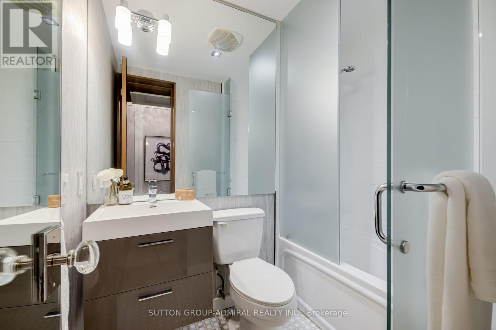 104 - 21 Scollard Street, Toronto, Ontario  M5R 1G1 - Photo 34 - C13861382