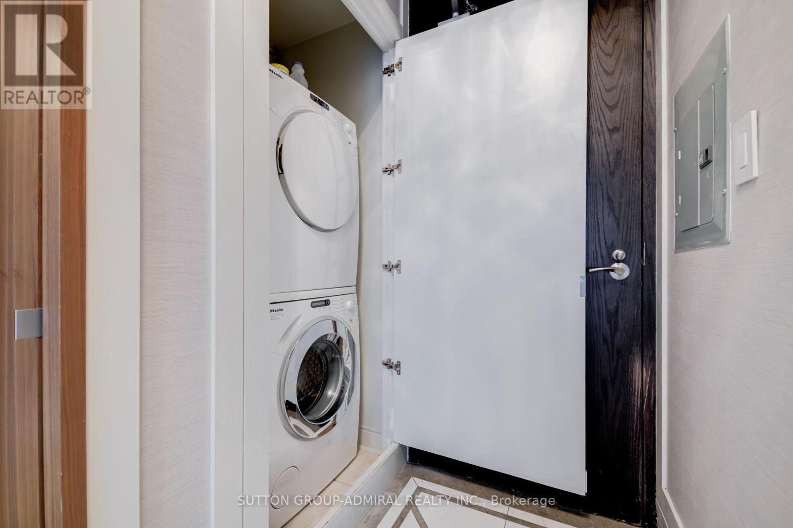 104 - 21 Scollard Street, Toronto, Ontario  M5R 1G1 - Photo 35 - C13861382