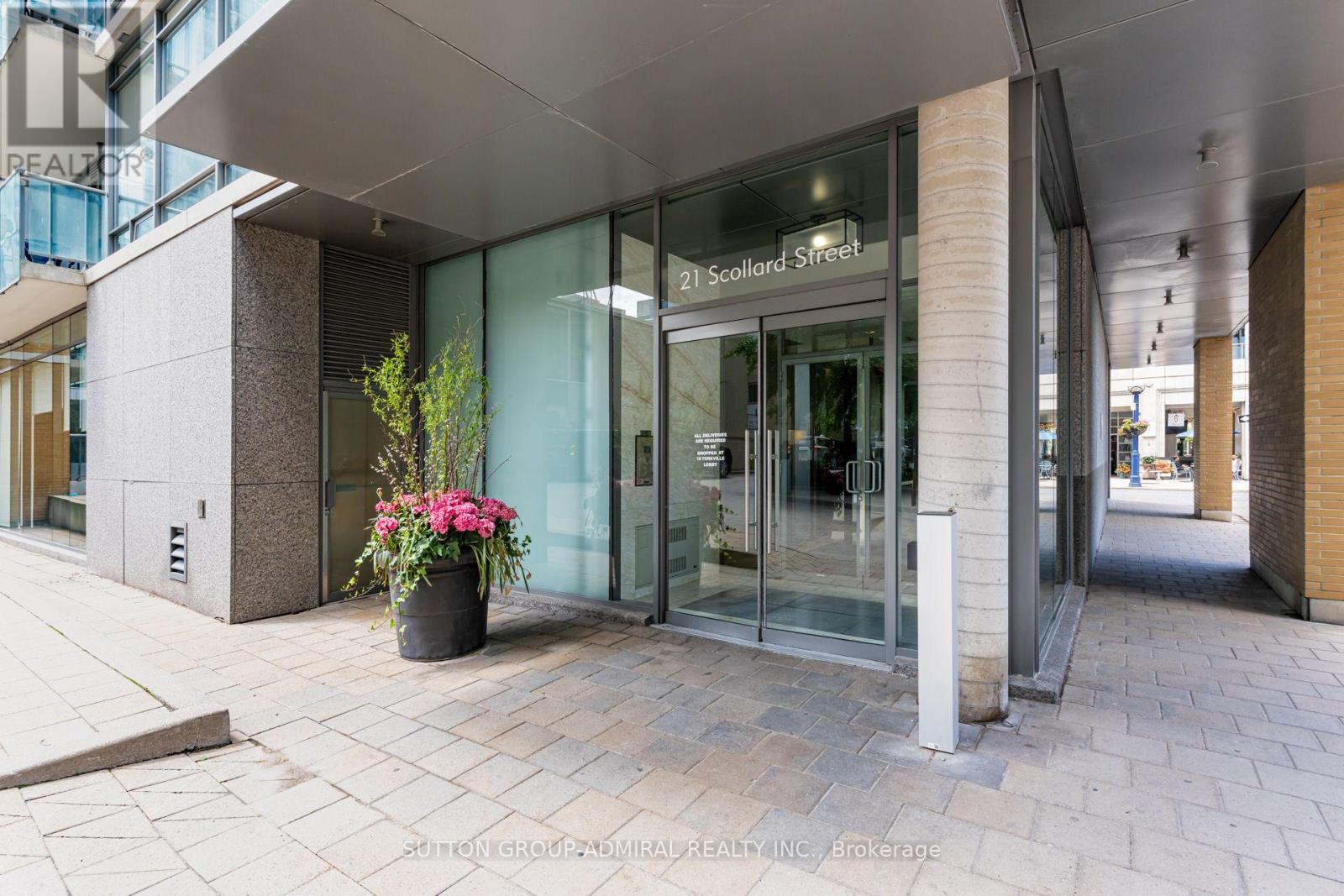 104 - 21 Scollard Street, Toronto, Ontario  M5R 1G1 - Photo 5 - C13861382