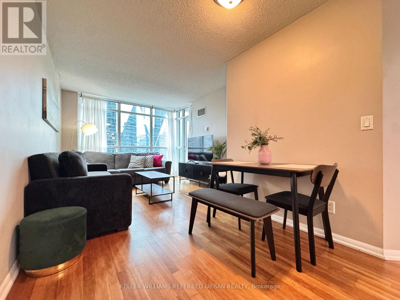 1715 - 18 Yonge Street, Toronto, Ontario  M5E 1Z8 - Photo 2 - C13861546