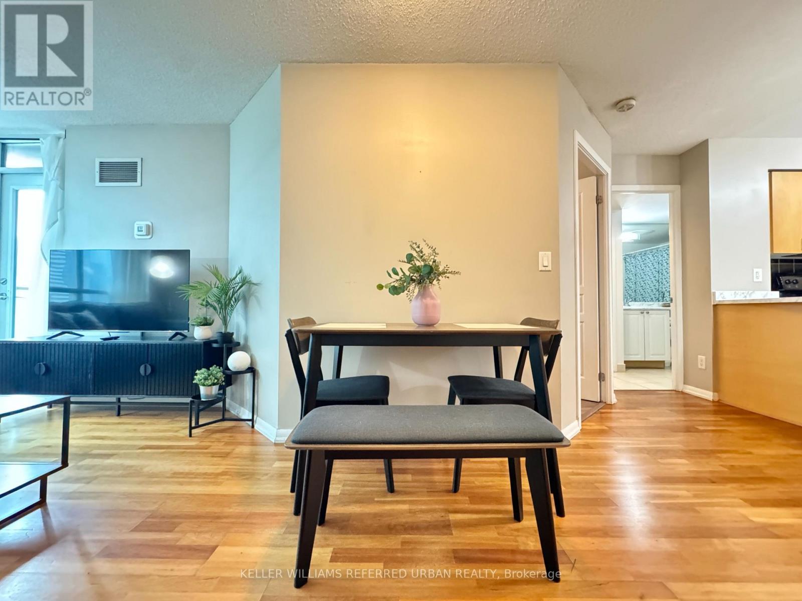 1715 - 18 Yonge Street, Toronto, Ontario  M5E 1Z8 - Photo 3 - C13861546