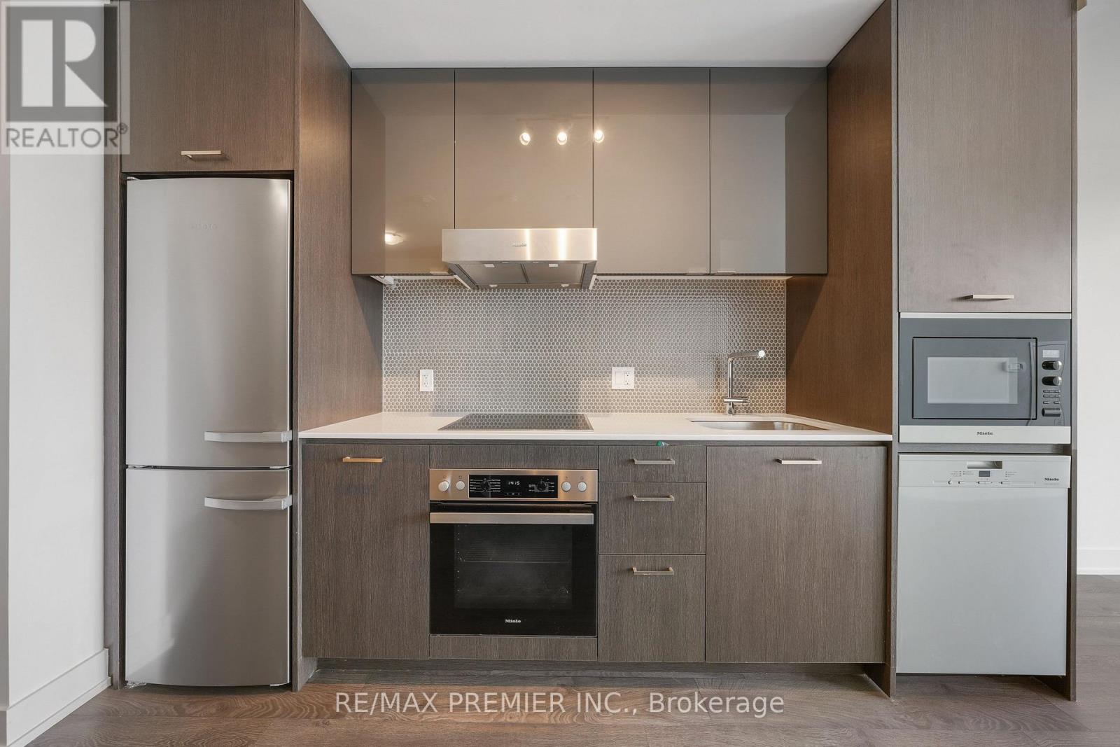 503 - 11 Lillian Street, Toronto, Ontario  M4S 2H7 - Photo 10 - C13861594