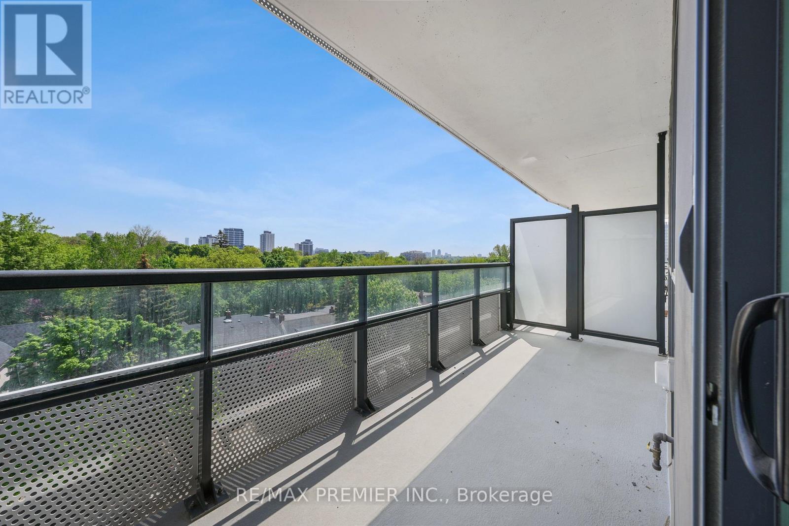 503 - 11 Lillian Street, Toronto, Ontario  M4S 2H7 - Photo 16 - C13861594