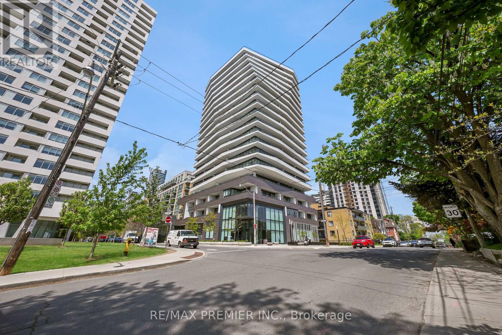 503 - 11 Lillian Street, Toronto, Ontario  M4S 2H7 - Photo 2 - C13861594