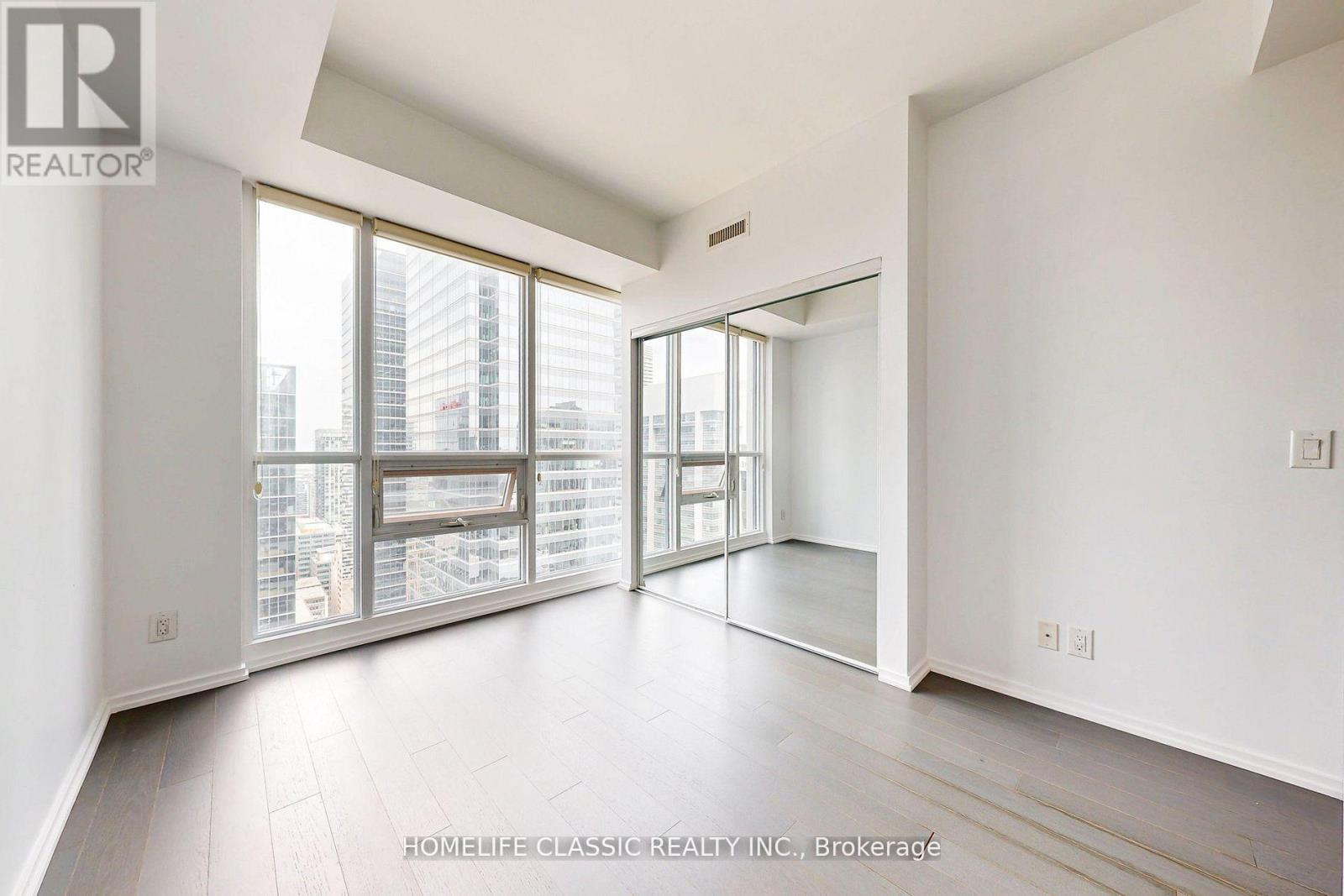 4006 - 70 Temperance Street, Toronto, Ontario  M5H 4E8 - Photo 5 - C13861642