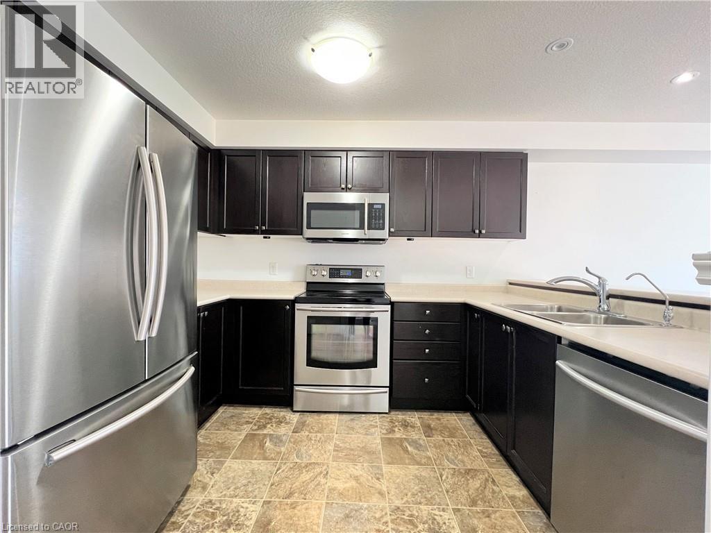 46 Renfrew Street, Kitchener, Ontario  N2R 0G5 - Photo 6 - 40868776