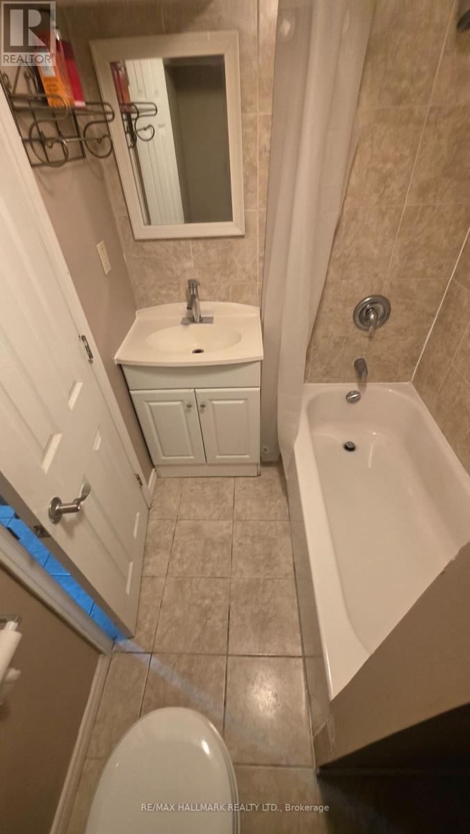 Lower Level - 15 North Bonnington Avenue, Toronto, Ontario  M1K 1X3 - Photo 23 - E13861380