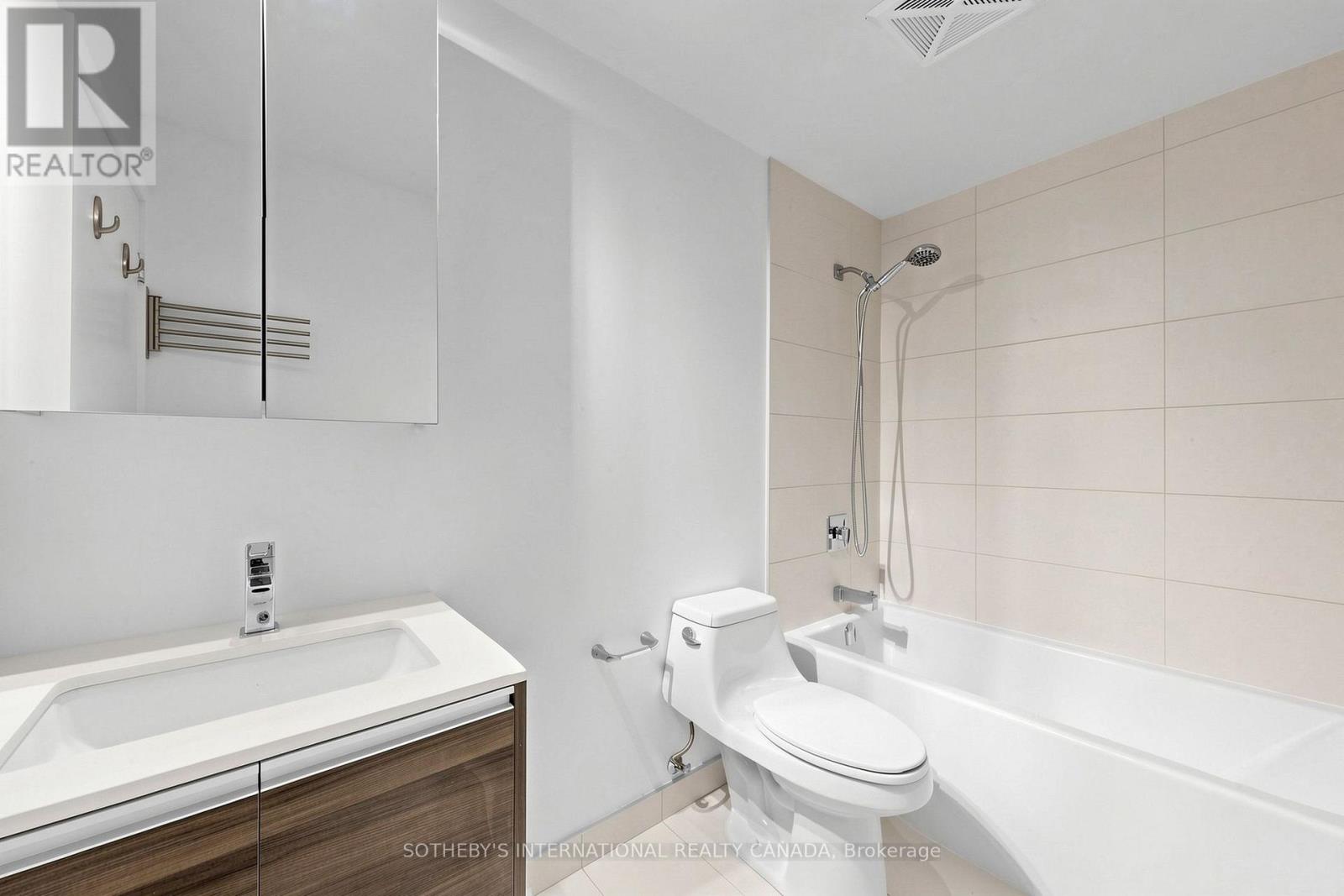 1015 - 1190 Dundas Street E, Toronto, Ontario  M4M 2T1 - Photo 26 - E13861388