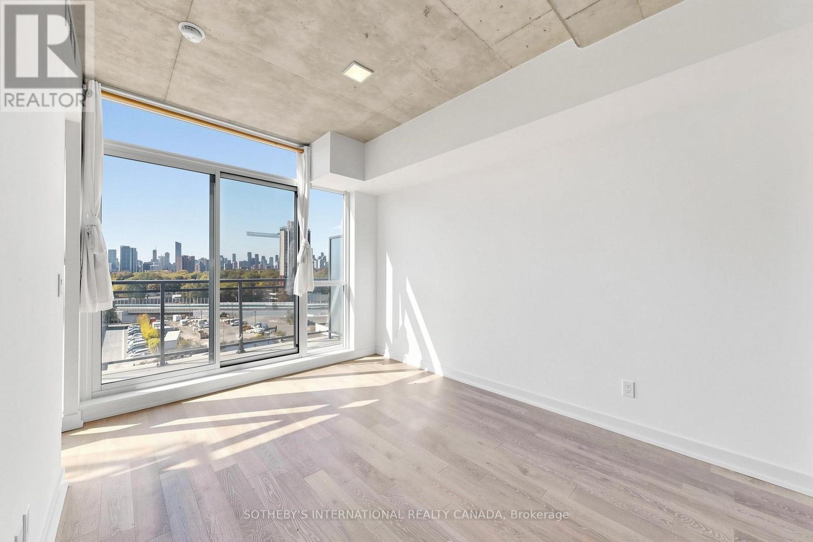 1015 - 1190 Dundas Street E, Toronto, Ontario  M4M 2T1 - Photo 6 - E13861388