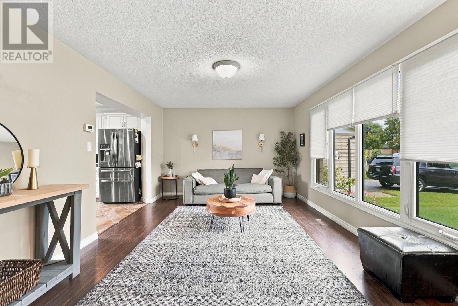 133 Braemar Crescent, Stratford, Ontario  N5A 7C2 - Photo 7 - X13861528