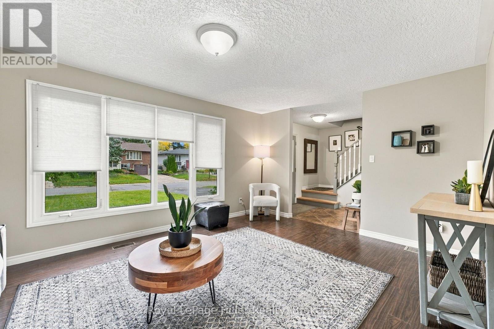 133 Braemar Crescent, Stratford, Ontario  N5A 7C2 - Photo 9 - X13861528