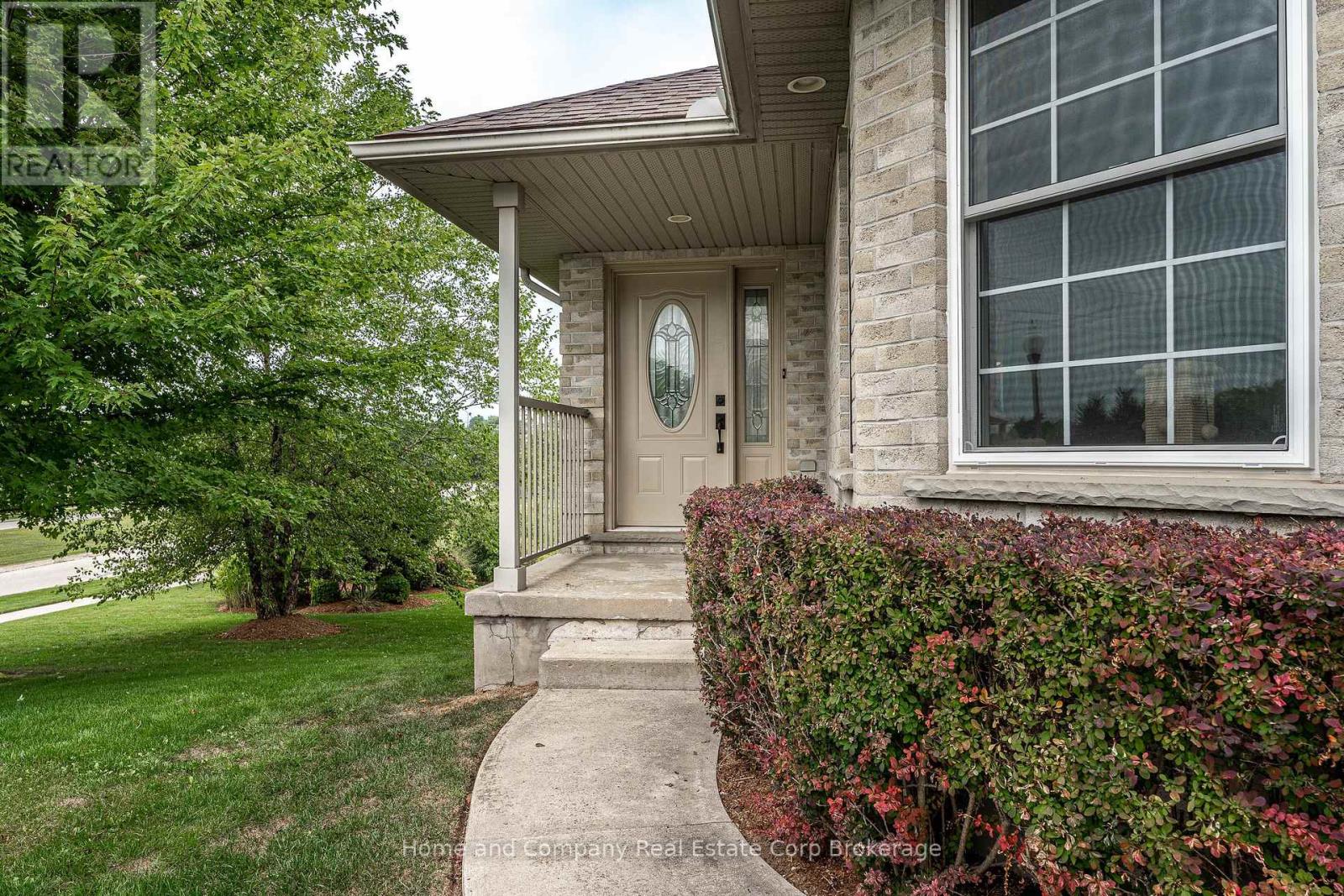 5 Ridgewood Crescent, St. Marys, Ontario  N4X 1B2 - Photo 5 - X13861536
