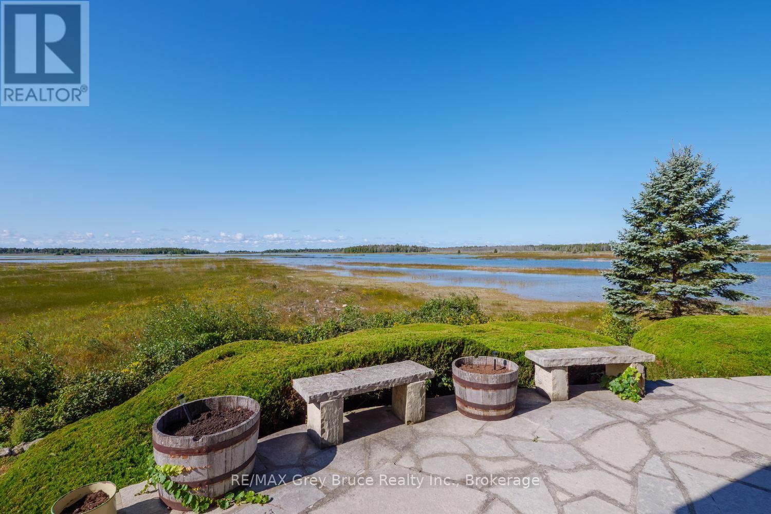 150 Shoreline Avenue, South Bruce Peninsula, Ontario  N0H 2T0 - Photo 12 - X13861652