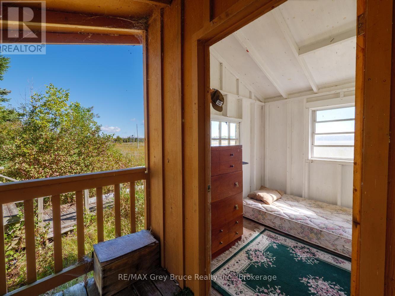 150 Shoreline Avenue, South Bruce Peninsula, Ontario  N0H 2T0 - Photo 40 - X13861652