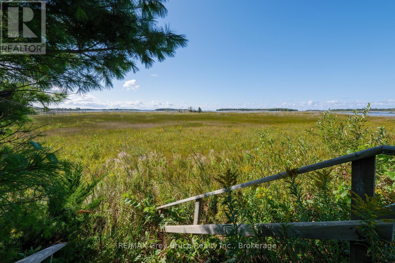 150 Shoreline Avenue, South Bruce Peninsula, Ontario  N0H 2T0 - Photo 41 - X13861652