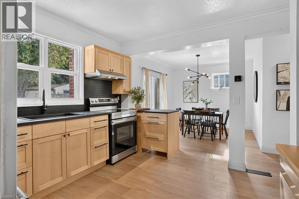 67 Arnold Street, Kitchener, Ontario  N2H 6C9 - Photo 20 - 40863954