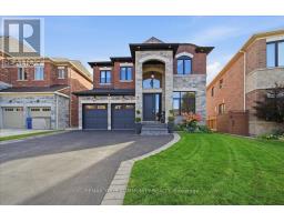 116 CRANE STREET, Aurora, Ontario