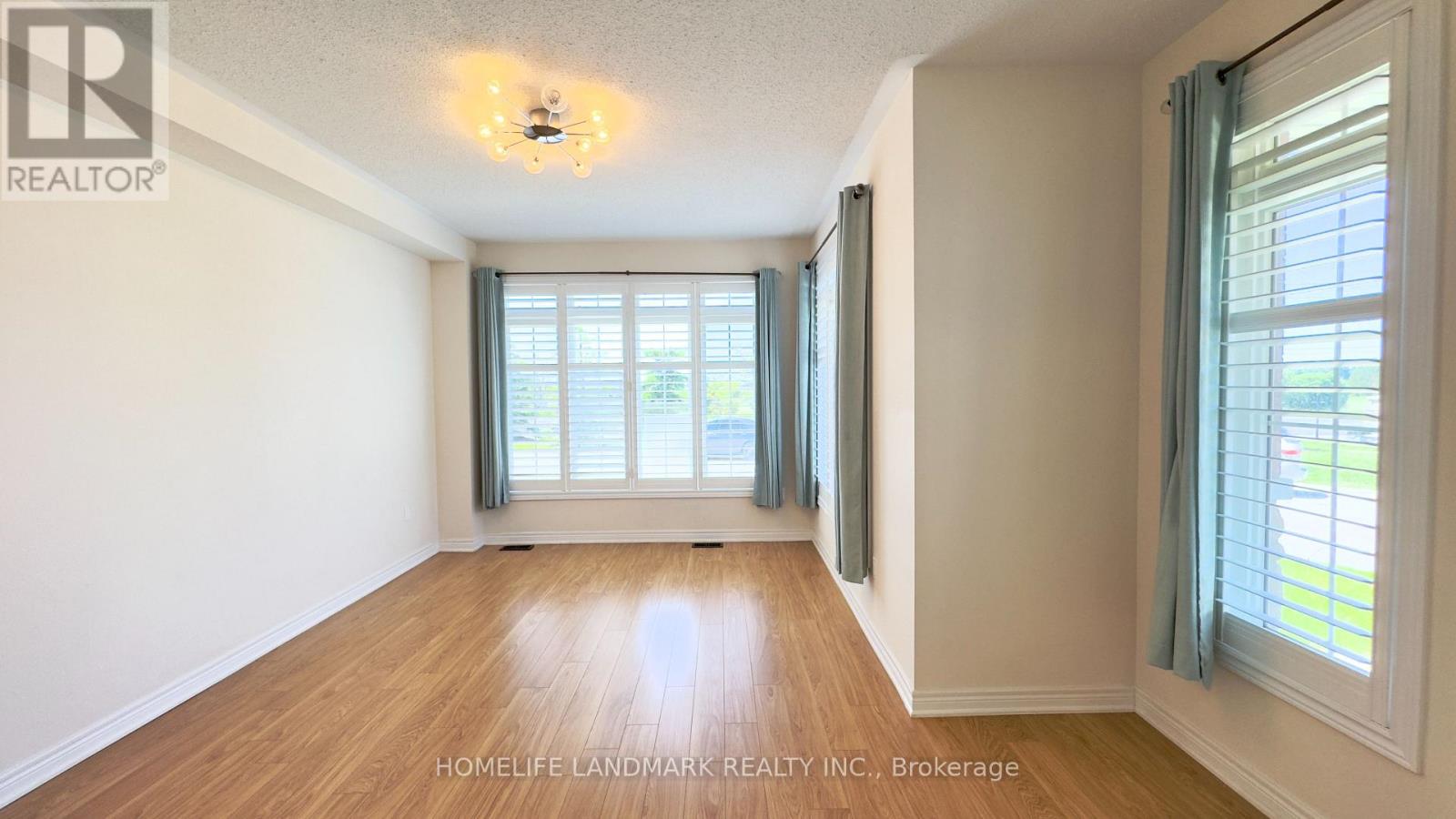 39 Pavlova Crescent, Richmond Hill, Ontario  L4E 0V8 - Photo 6 - N13861454