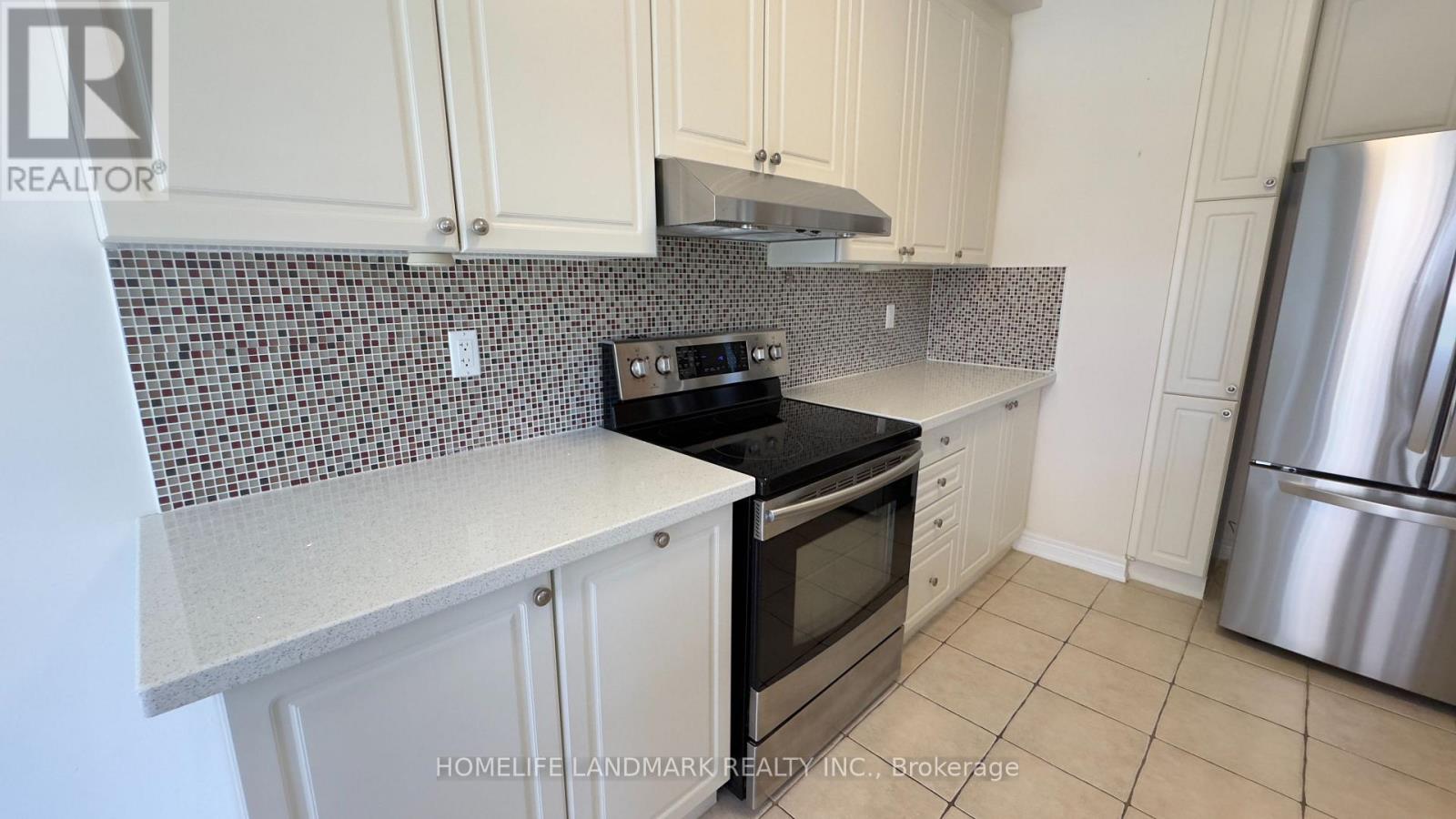 39 Pavlova Crescent, Richmond Hill, Ontario  L4E 0V8 - Photo 9 - N13861454
