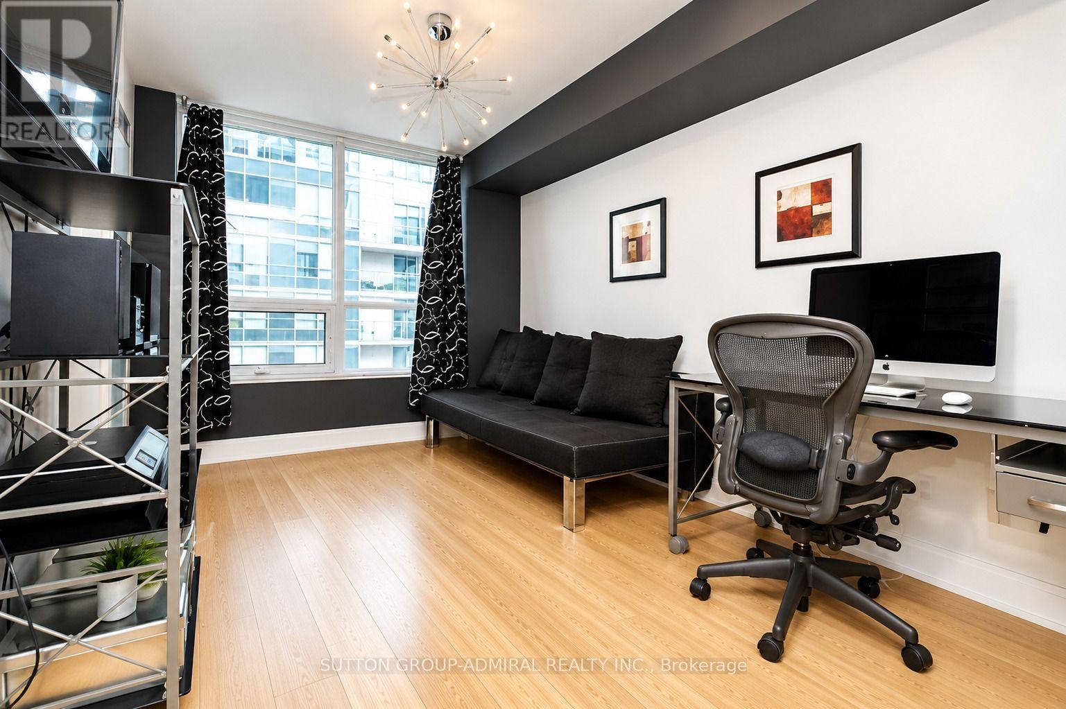 407 - 30 North Park Road, Vaughan (Beverley Glen), Ontario  L4J 0G6 - Photo 8 - N13861514