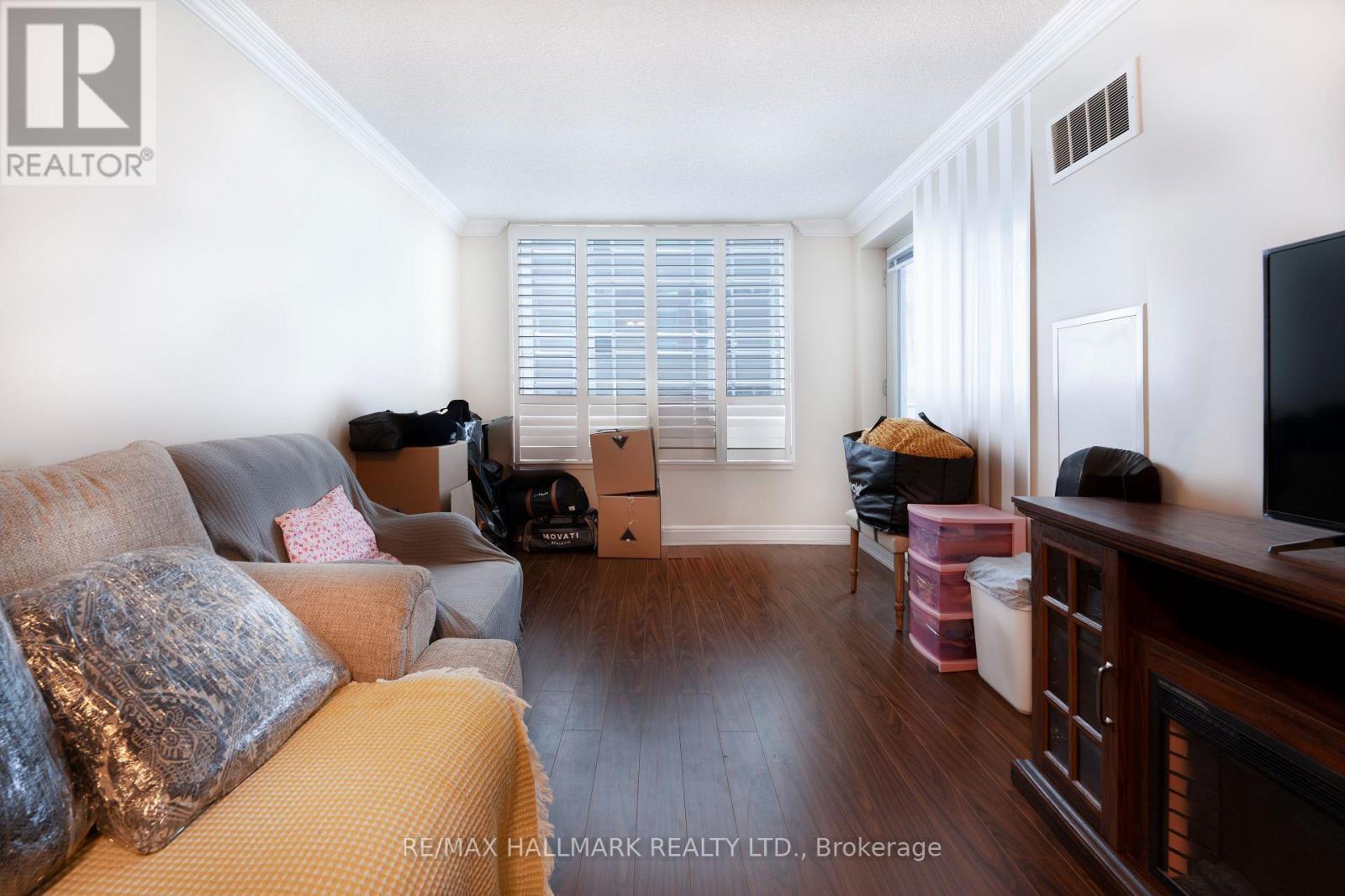 316 - 62 Suncrest Boulevard, Markham, Ontario  L3T 7Y6 - Photo 2 - N13861628