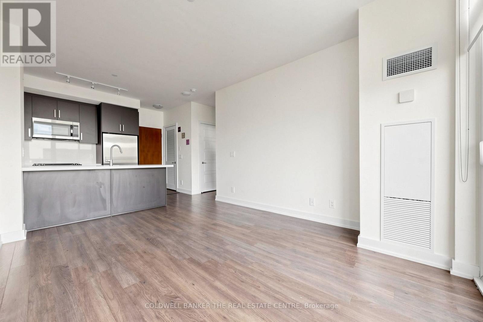301 SEA RAY AVENUE, Innisfil, Ontario