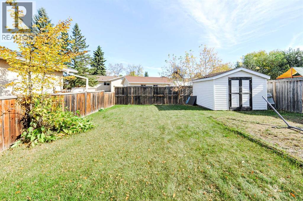 3611b 66a Street, Camrose, Alberta  T4V 3L4 - Photo 3 - A2349649