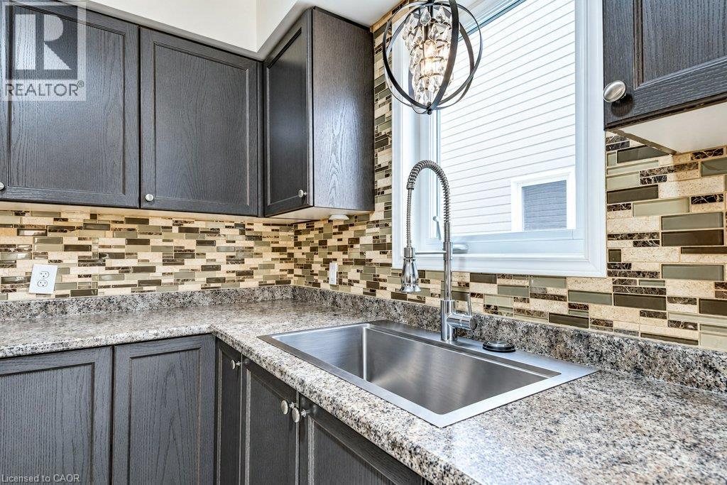 1651 Crimson Crescent, Kingston, Ontario  K7P 0J3 - Photo 8 - 40868416